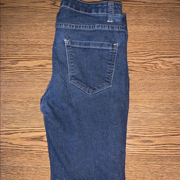 🔥 3/$20 Forever 21 Dark Skinny Jeans - Picture 5 of 6